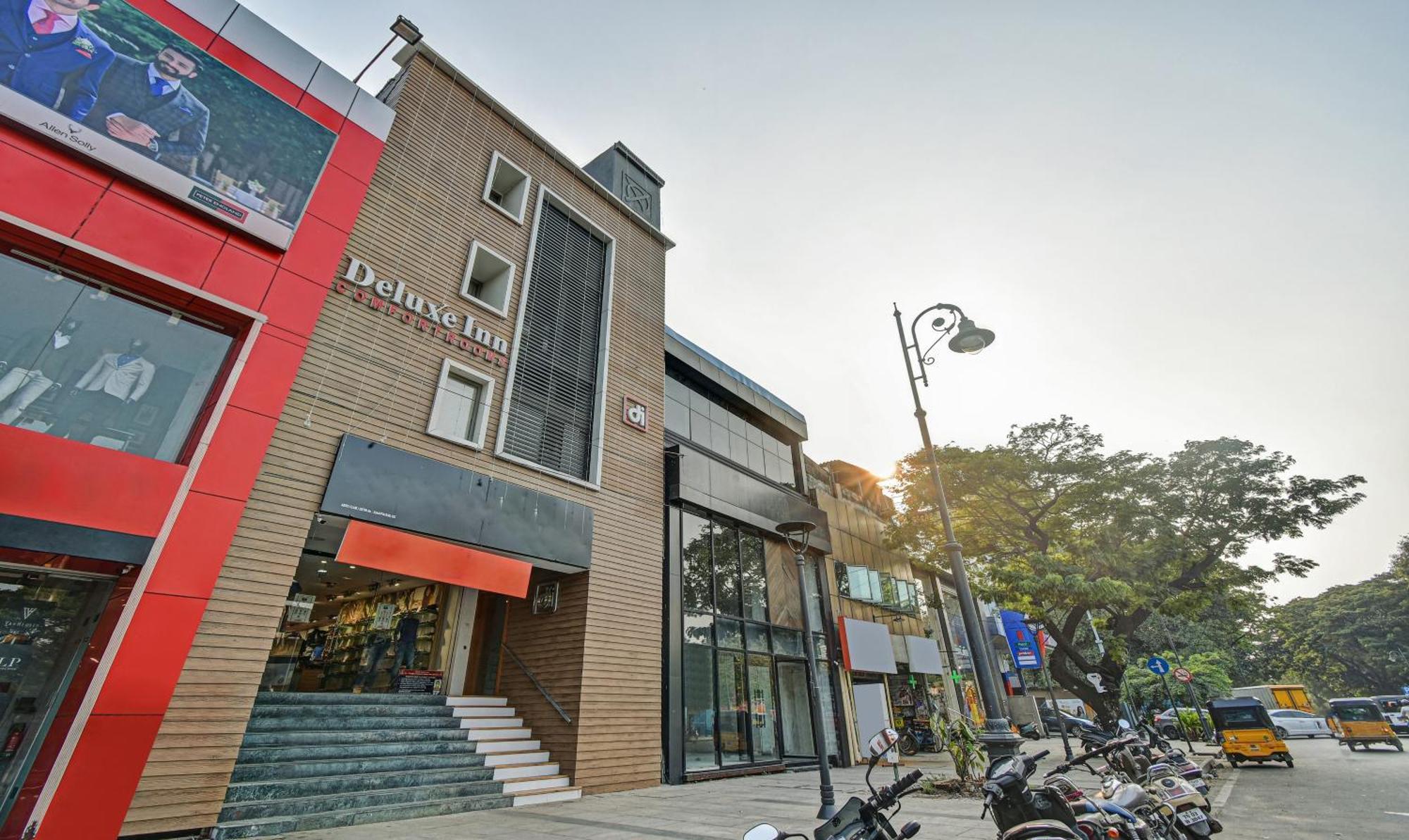 Itsy Hotels Deluxe Inn Chennai Exterior photo